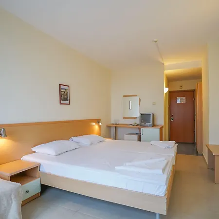 Delfin Hotell Slăntjev Brjag